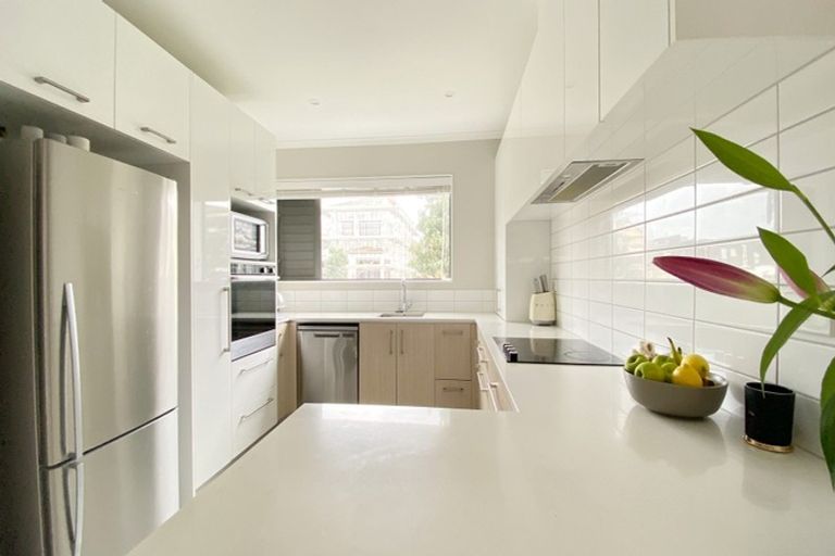 Photo of property in 57 Glidepath Road, Hobsonville, Auckland, 0616