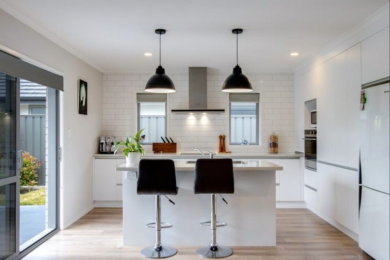 Photo of property in 4 Aparima Place, Awatoto, Napier, 4110