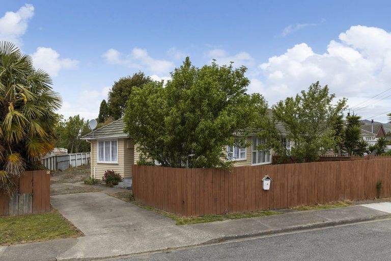 Photo of property in 10 Gardiner Street, Riversdale, Blenheim, 7201