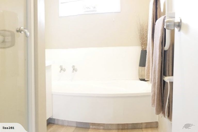 Photo of property in 21b Coopers Road, Gate Pa, Tauranga, 3112