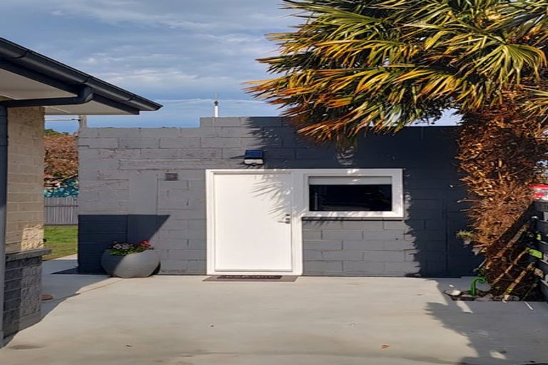 Photo of property in 4 Murphy Road, Taradale, Napier, 4112