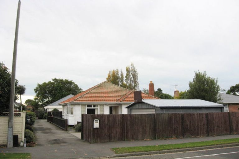 Photo of property in 2/102 Yaldhurst Road, Sockburn, Christchurch, 8042