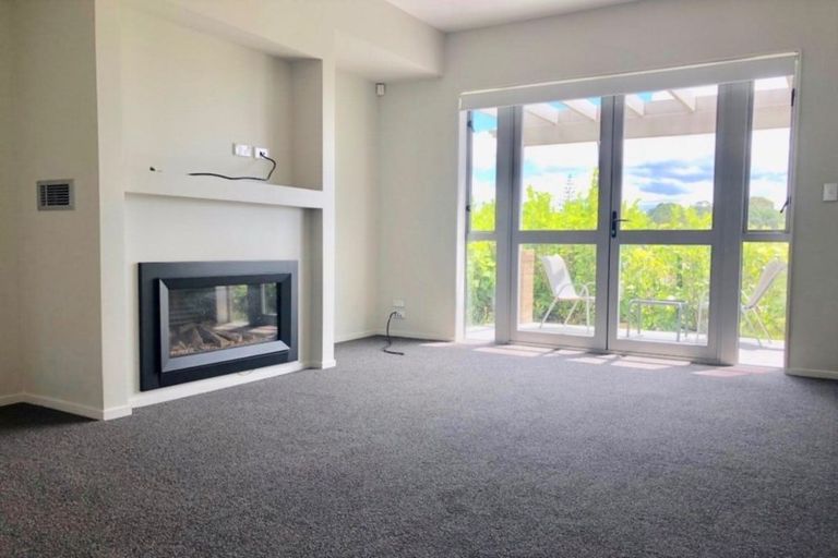 Photo of property in The Rise, 20 Hatfield Place, Albany Heights, Auckland, 0632