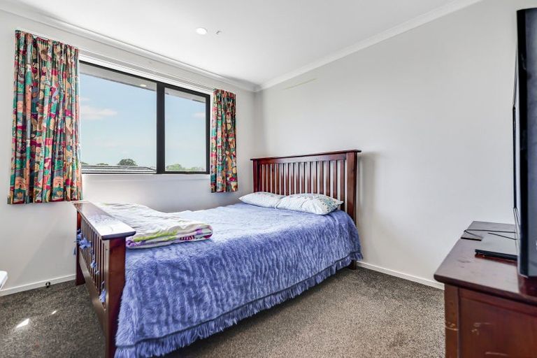 Photo of property in 35 Cabourne Drive, Glenview, Hamilton, 3206