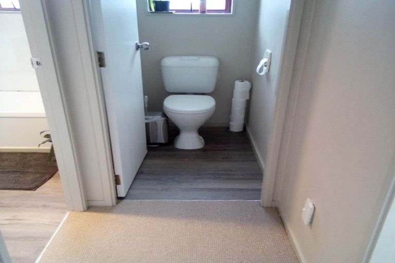 Photo of property in 28b Dingadee Street, Welcome Bay, Tauranga, 3112