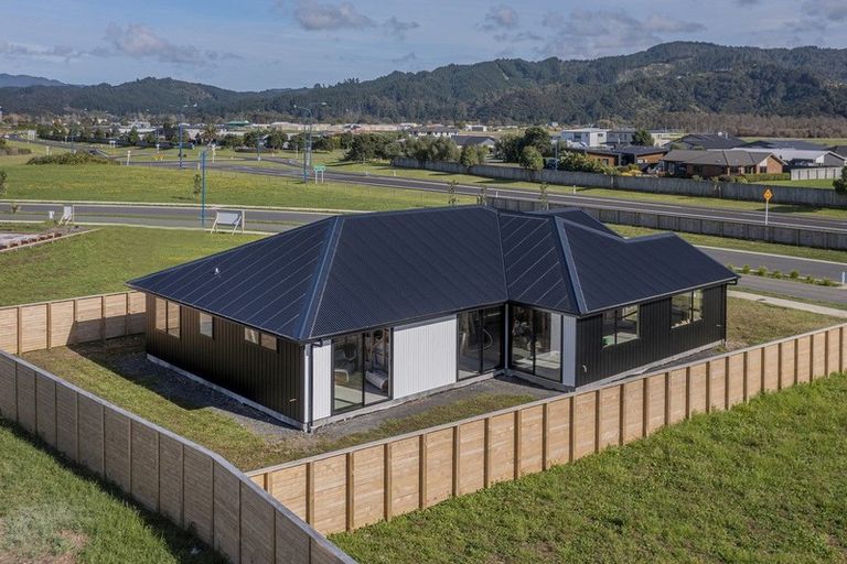 Photo of property in 267 Kupe Drive, Whitianga, 3510