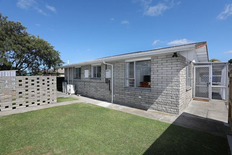 Photo of property in 25 Rata Street, Roslyn, Palmerston North, 4414
