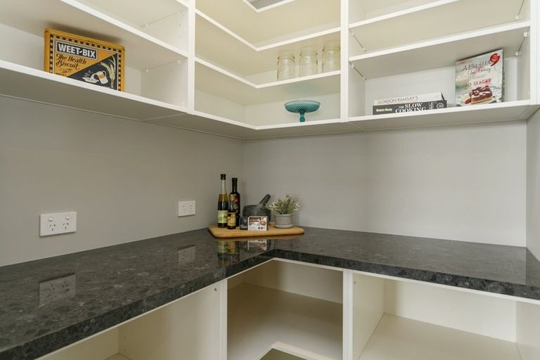 Photo of property in 304 Tauhara Ridge Drive, Richmond Heights, Taupo, 3330