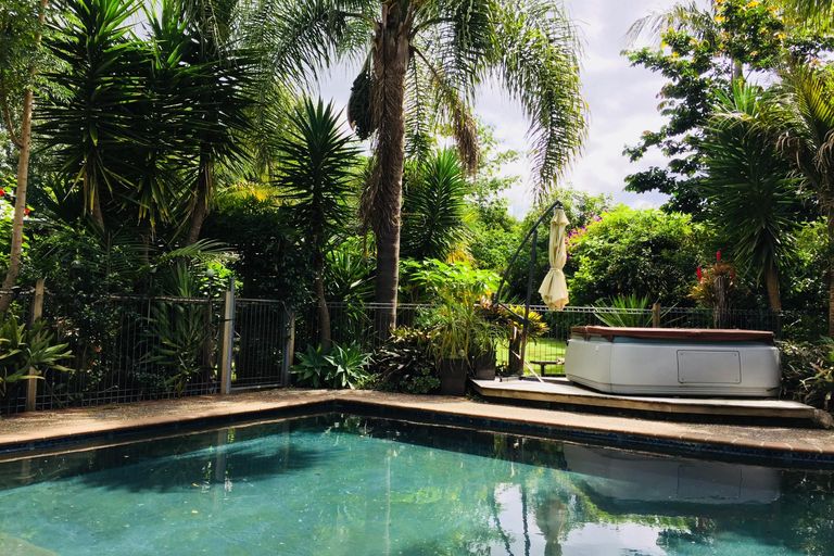 Photo of property in 16 Kendall Road, Kerikeri, 0230