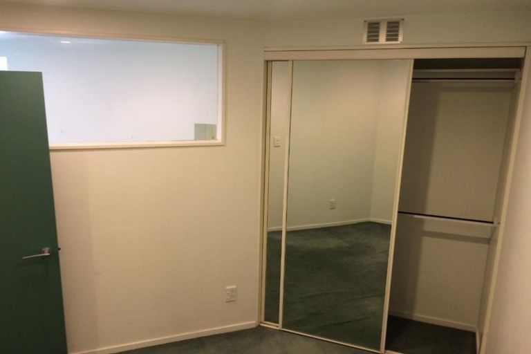 Photo of property in Terrace Garden Apartments, 6d/120 The Terrace, Wellington Central, Wellington, 6011