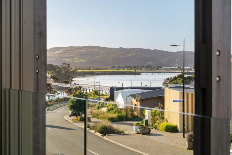 Photo of property in 30 Rangitahi Road, Raglan, 3225