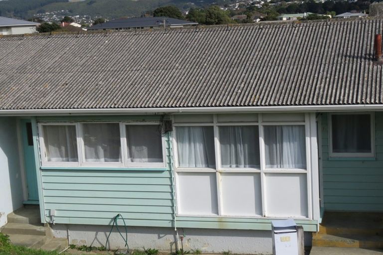Photo of property in 34 Roberts Street, Tawa, Wellington, 5028