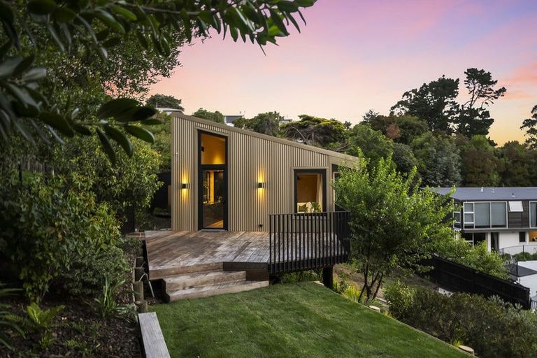 Photo of property in 4 Pentre Terrace, Cashmere, Christchurch, 8022