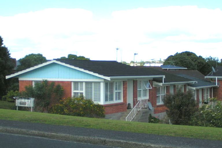 Photo of property in 4/12 Raines Avenue, Forrest Hill, Auckland, 0620