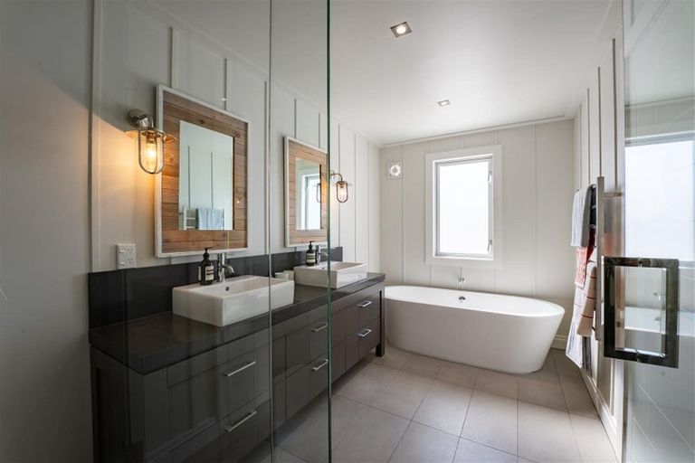 Photo of property in 40 Inanga Lane, Omaha, 0986