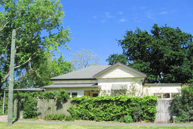 Photo of property in 30 Oswald Street, Mangapapa, Gisborne, 4010