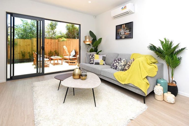 Photo of property in 5/87 Astley Avenue, New Lynn, Auckland, 0600