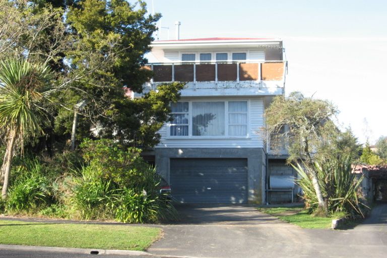 Photo of property in 16 Sutton Crescent, Hillcrest, Hamilton, 3216