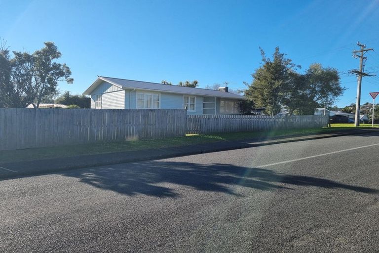 Photo of property in 110 Lancaster Road, Beach Haven, Auckland, 0626