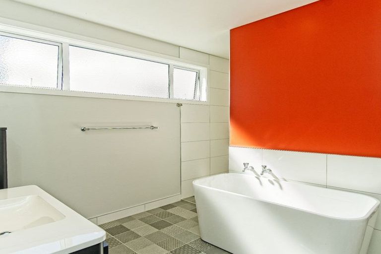 Photo of property in 134 Kaimoe Road, Patutahi, Gisborne, 4072