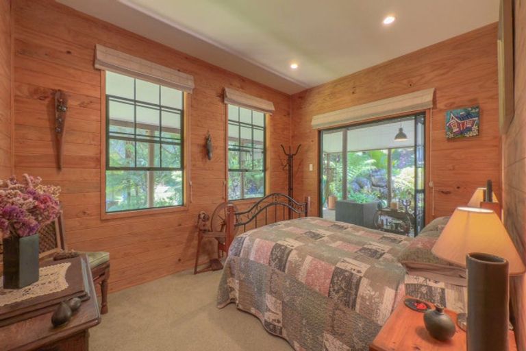 Photo of property in 503 Tapu Coroglen Road, Tapu, Thames, 3575