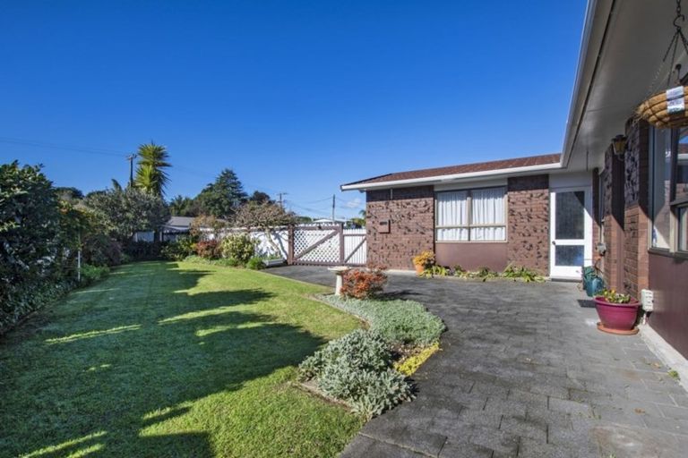 Photo of property in 12 Carr Street, Te Kamo, Whangarei, 0112