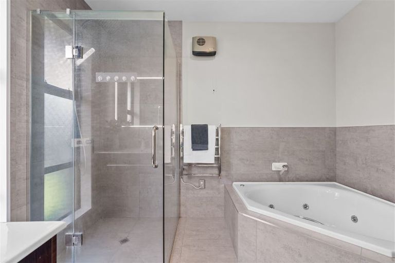 Photo of property in 33 Platinum Drive, Wigram, Christchurch, 8025