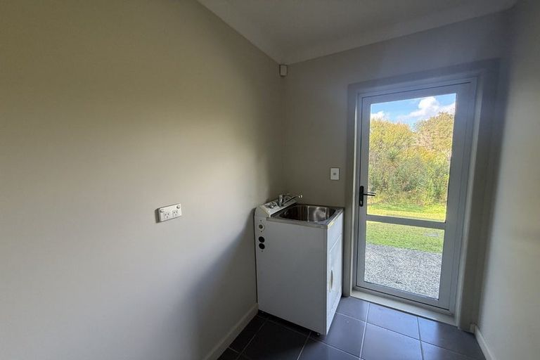 Photo of property in 111a Triangle Road, Massey, Auckland, 0614