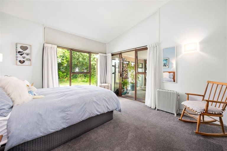 Photo of property in 2 Exeter Place, Tihiotonga, Rotorua, 3015