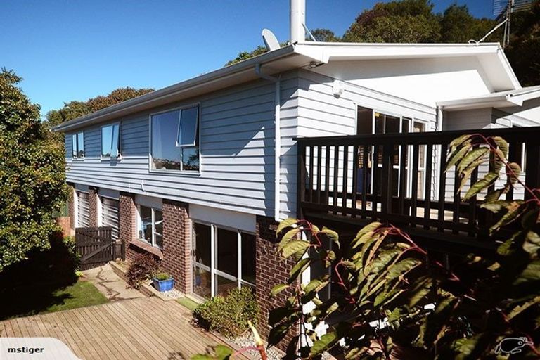 Photo of property in 10 Jasons Place, Churton Park, Wellington, 6037