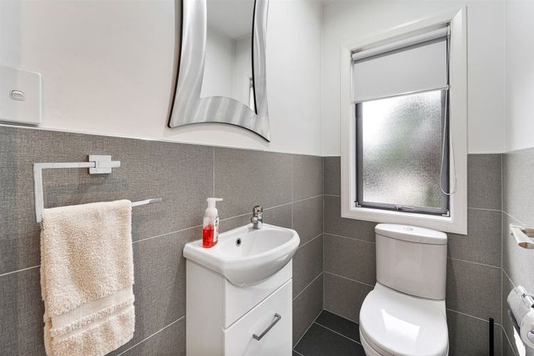 Photo of property in 30 Schnapper Rock Road, Schnapper Rock, Auckland, 0632