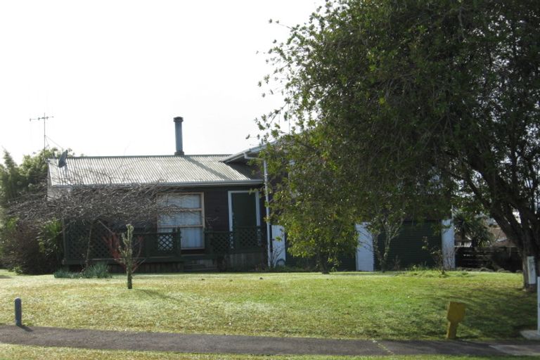 Photo of property in 10 Winston Street, Tikipunga, Whangarei, 0112