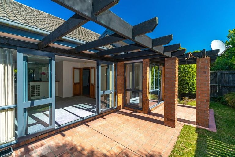 Photo of property in 6 Parkstone Avenue, Ilam, Christchurch, 8041