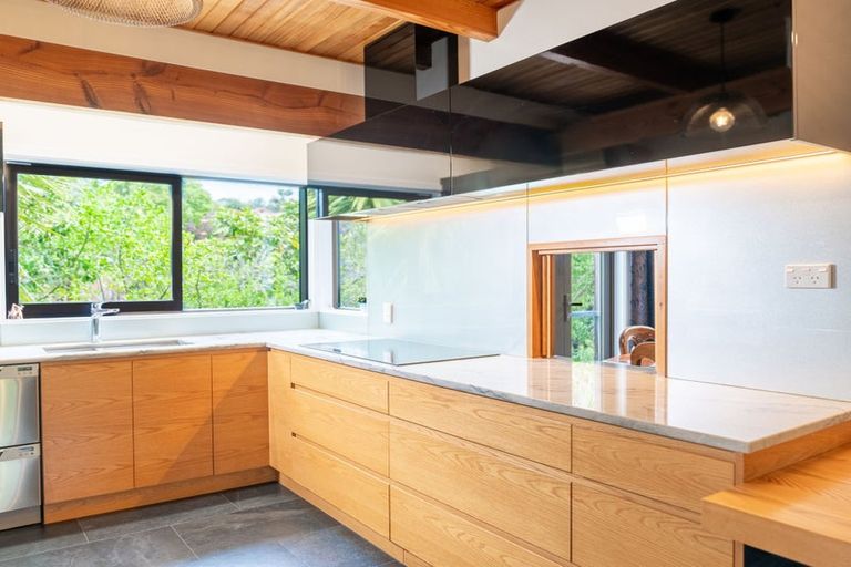 Photo of property in 245 Cannon Hill Crescent, Mount Pleasant, Christchurch, 8081