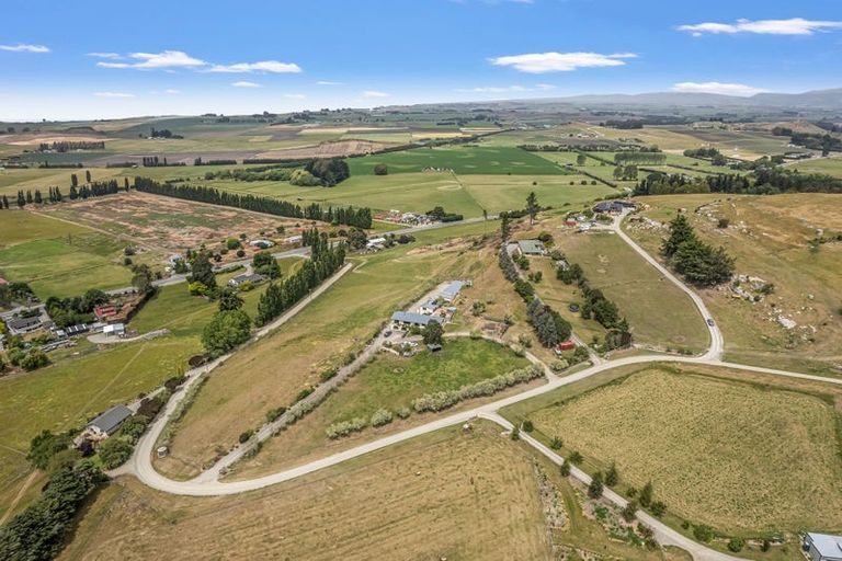 Photo of property in 35 Browns Road, Alma, Oamaru, 9491