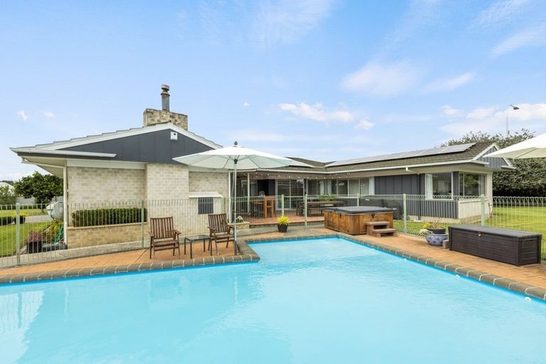 Photo of property in 206 Napier Road, Havelock North, Hastings, 4180