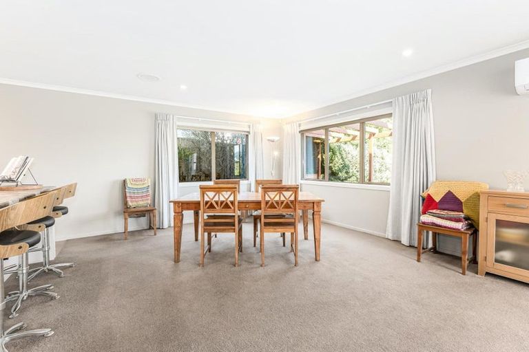 Photo of property in 85 Aotea Drive, Aotea, Porirua, 5024