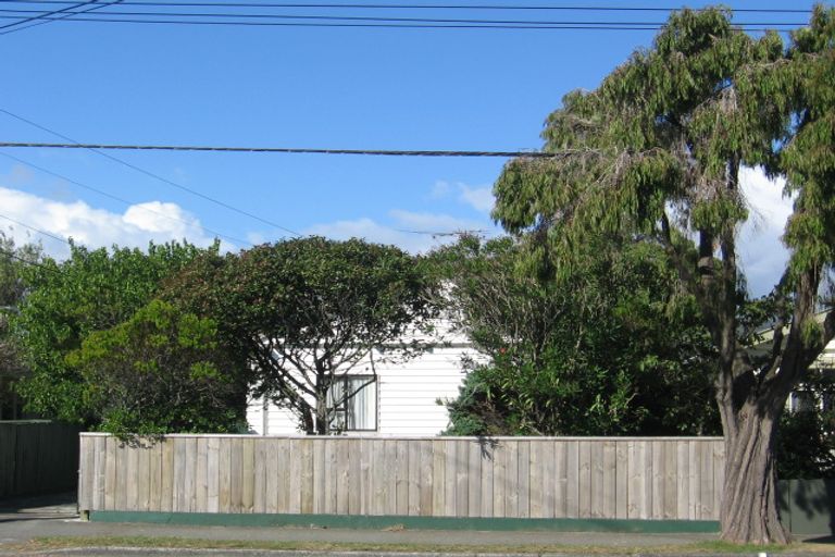 Photo of property in 142 Cuba Street, Petone, Lower Hutt, 5012