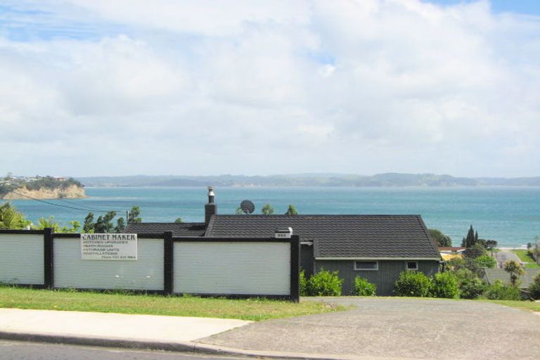 Photo of property in 964a Whangaparaoa Road, Manly, Whangaparaoa, 0930