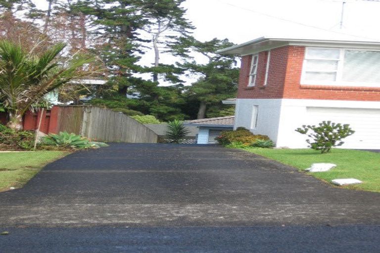 Photo of property in 1/15 Greenhill Crescent, Pakuranga, Auckland, 2010