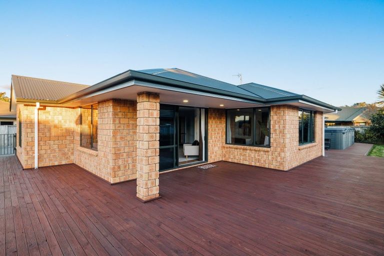 Photo of property in 3 Sarah Court, Rototuna North, Hamilton, 3210