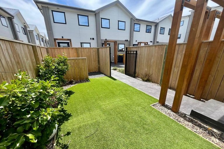 Photo of property in 22/180 Marine Parade, New Brighton, Christchurch, 8083