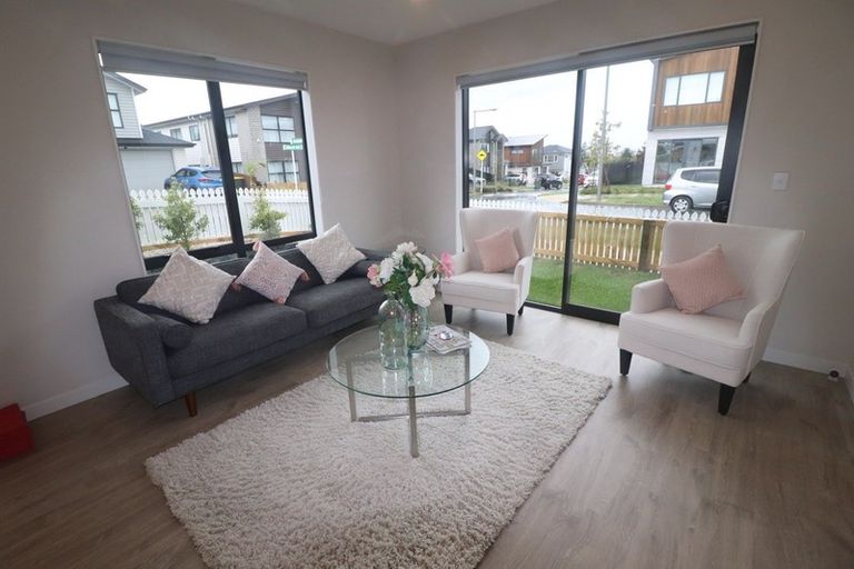 Photo of property in 8b Dorricott Avenue, Hobsonville, Auckland, 0616