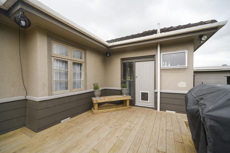 Photo of property in 97 Botanical Road, Takaro, Palmerston North, 4412