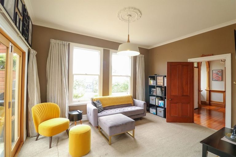 Photo of property in 298 Church Street, West End, Timaru, 7910