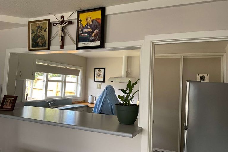 Photo of property in 73 Dunns Avenue, The Pines Beach, 7630