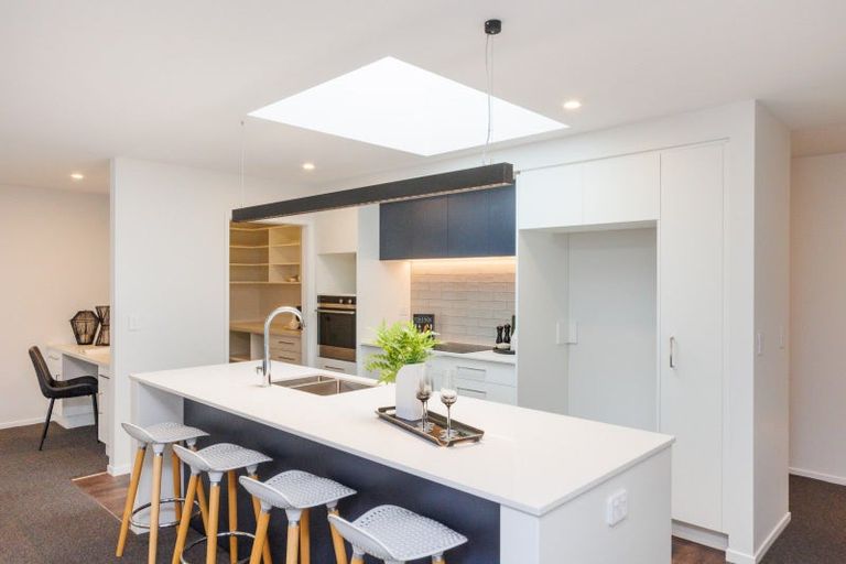 Photo of property in 8 Roots Street West, Feilding, 4702