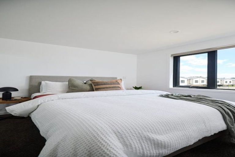 Photo of property in 90 Te Puketoka Lane, Mangere, Auckland, 2022