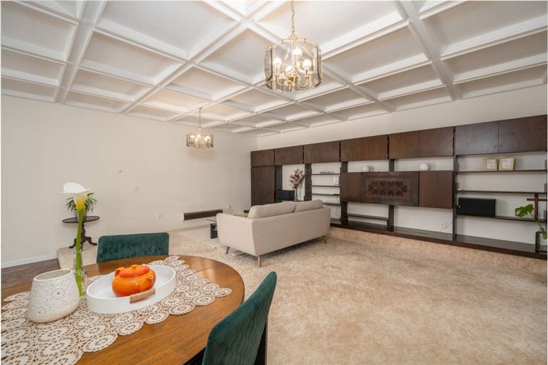 Photo of property in 387 Karori Road, Karori, Wellington, 6012