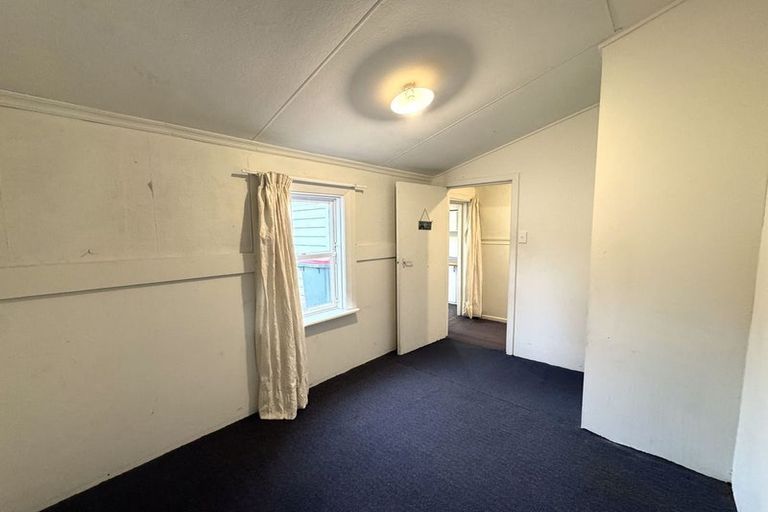 Photo of property in 11 Ossian Street, Milton, 9220